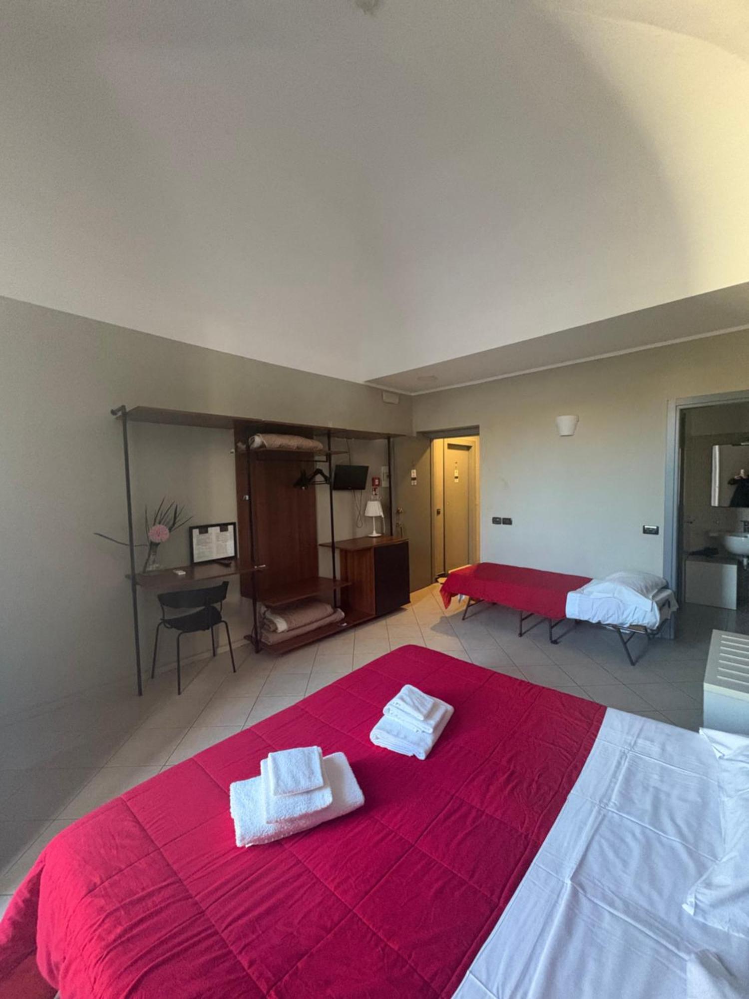 Santuzza Art Hotel Catania Exterior photo